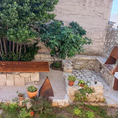 Oasis Center * Szybenik